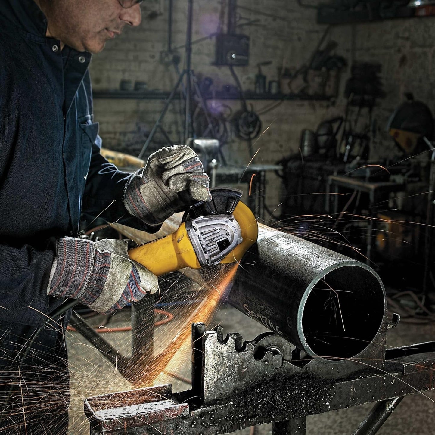 DEWALT Angle Grinder, 4.5 Inch, 11 Amp, With Paddle Switch (DWE402)